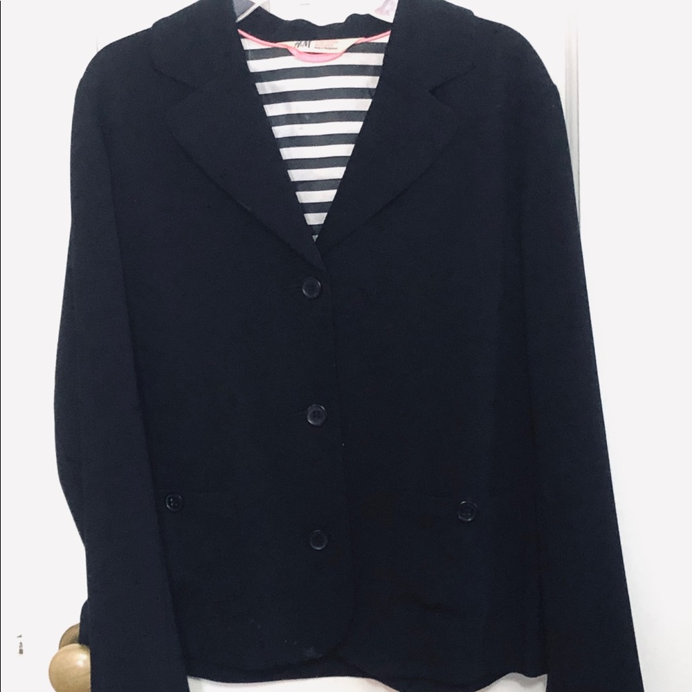 H&M- Black Three Button Blazer